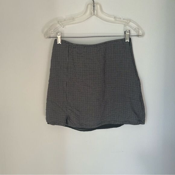 American Eagle black and white tiny plaid  gingham mini skirt size  XS - Picture 1 of 8